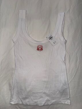 NWT Crab scoop neck tank
